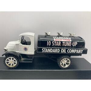 Standard Oil 1935 Mack Tanker " Diecast Coin Bank Made in USA